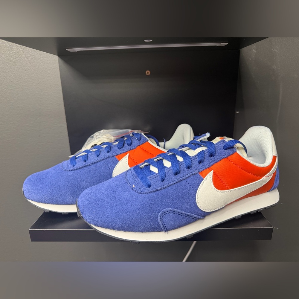 Nike Pre Montreal ‘17 Sneakers Blue with Orange Accents and White Swoosh